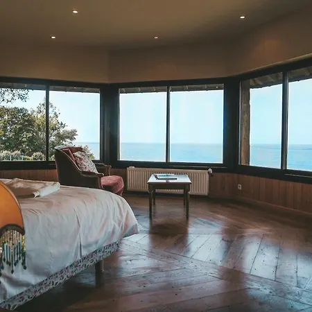 La Girelle, Bord De Mer Honfleur